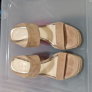Jessica Simpson Siera 7.5M Tan Suede Wedge